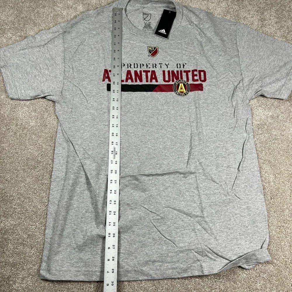 Adidas Mens Large Gray Atlanta United‎ FC Short Sleeve Soccer T-Shirt NWT